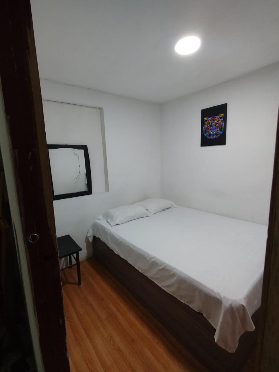 Hostal La 18 Перейра Экстерьер фото