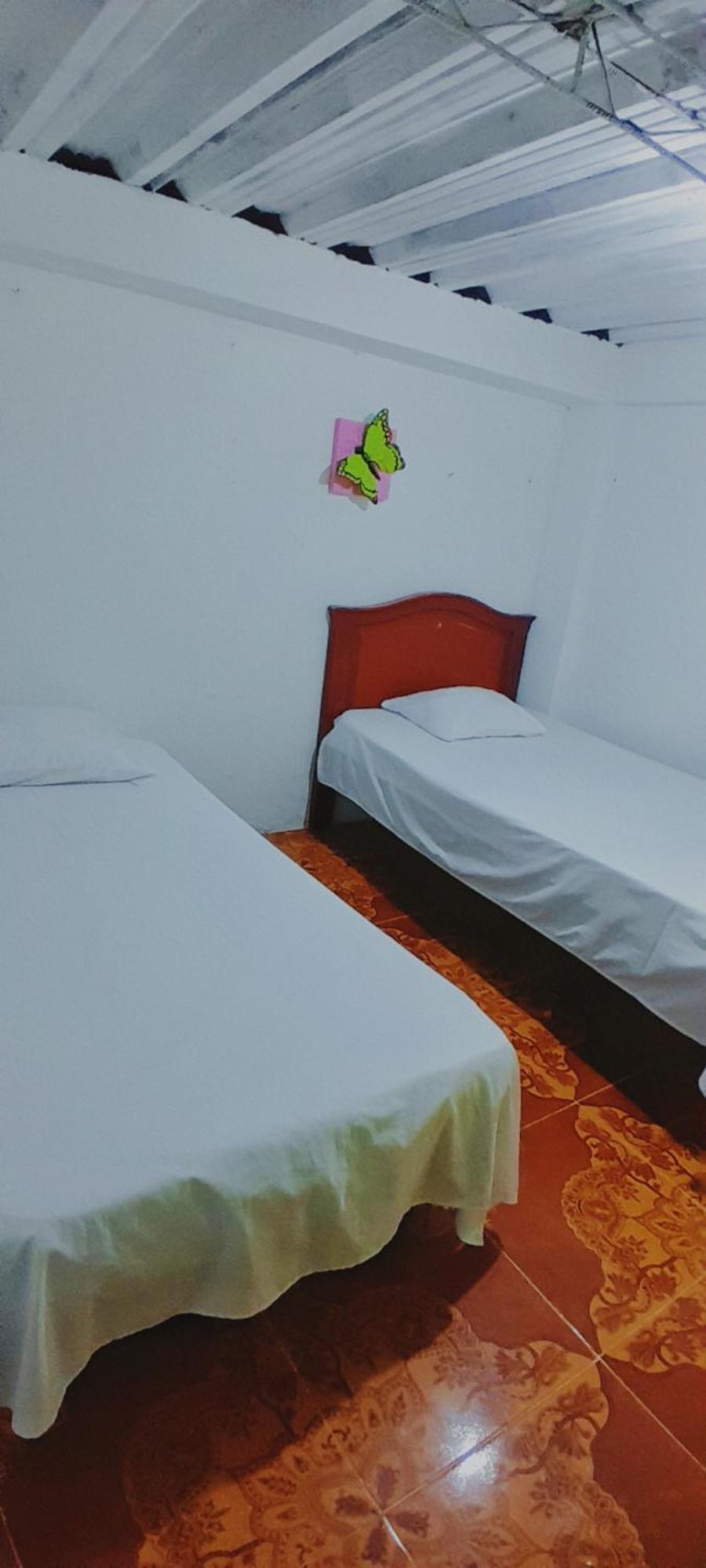 Hostal La 18 Перейра Экстерьер фото
